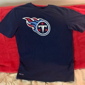 NFL TEAM Apparel The Nike Tee Mens Size Medium, Athletic Cut, Never Worn